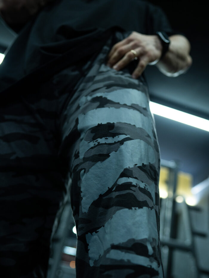 KAMUFLAJ HANK BASKI ŞALVAR GRİ - Görsel 2