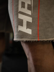 HANK ŞERİT OVERSIZE ŞORT ÇÖL GRİSİ - Görsel 4